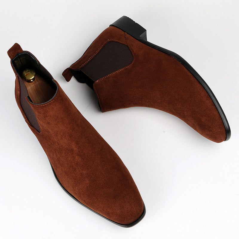 Herren Chelsea Boot Spitz Schwarz Elastikeinsätze
