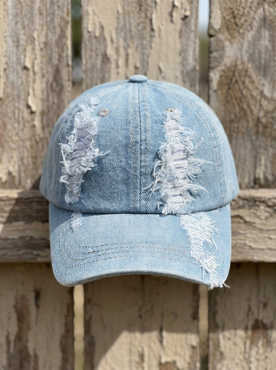 Damesbaseballpet in distressed denimlook