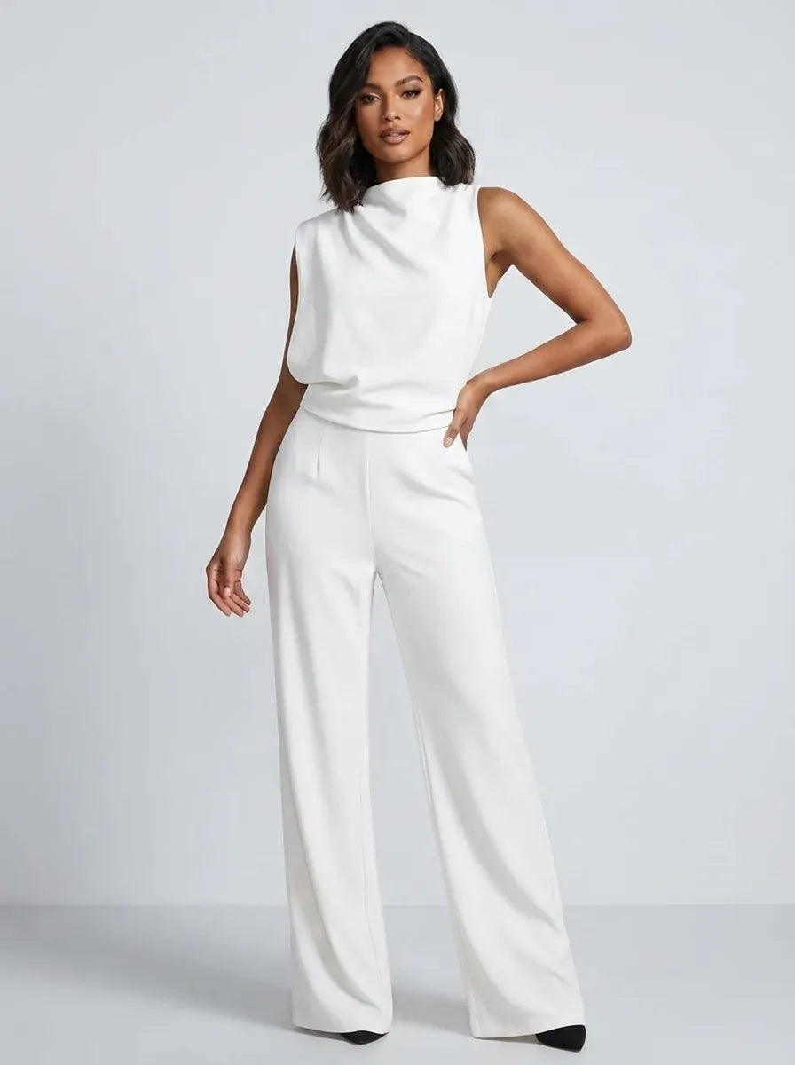 Dames jumpsuit zonder mouwen met watervalausschnitt en wijde pijpen
