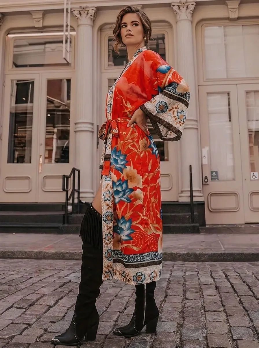Damen Kimono-Robe mit floralem Muster und Bindegürtel