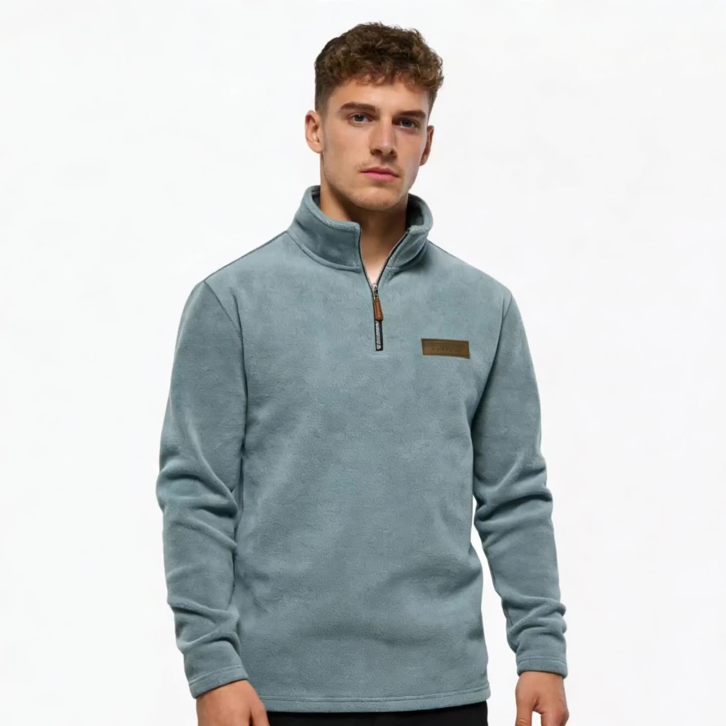 Herren Quarter-Zip Pullover – Moderner Freizeitstil mit Stehkragen und dezentem Logo