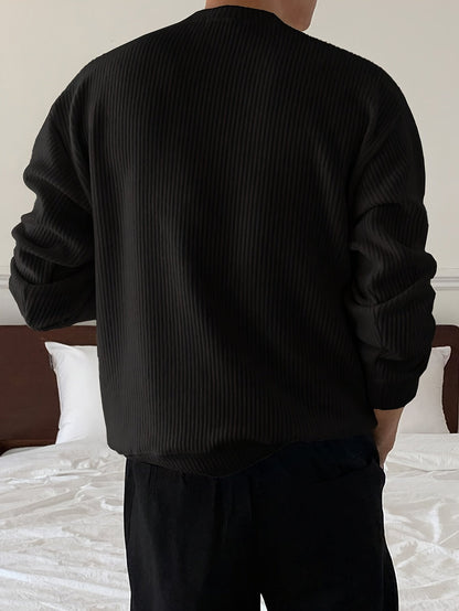 Geripptes Herren Langarmshirt mit Rundhalsausschnitt in verschiedenen Farben