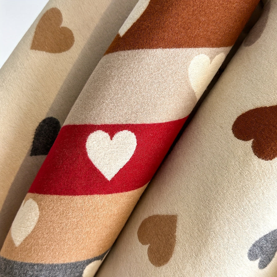 Weicher Schal mit Herzchenmuster – Warmer Winterschal mit Fransenenden