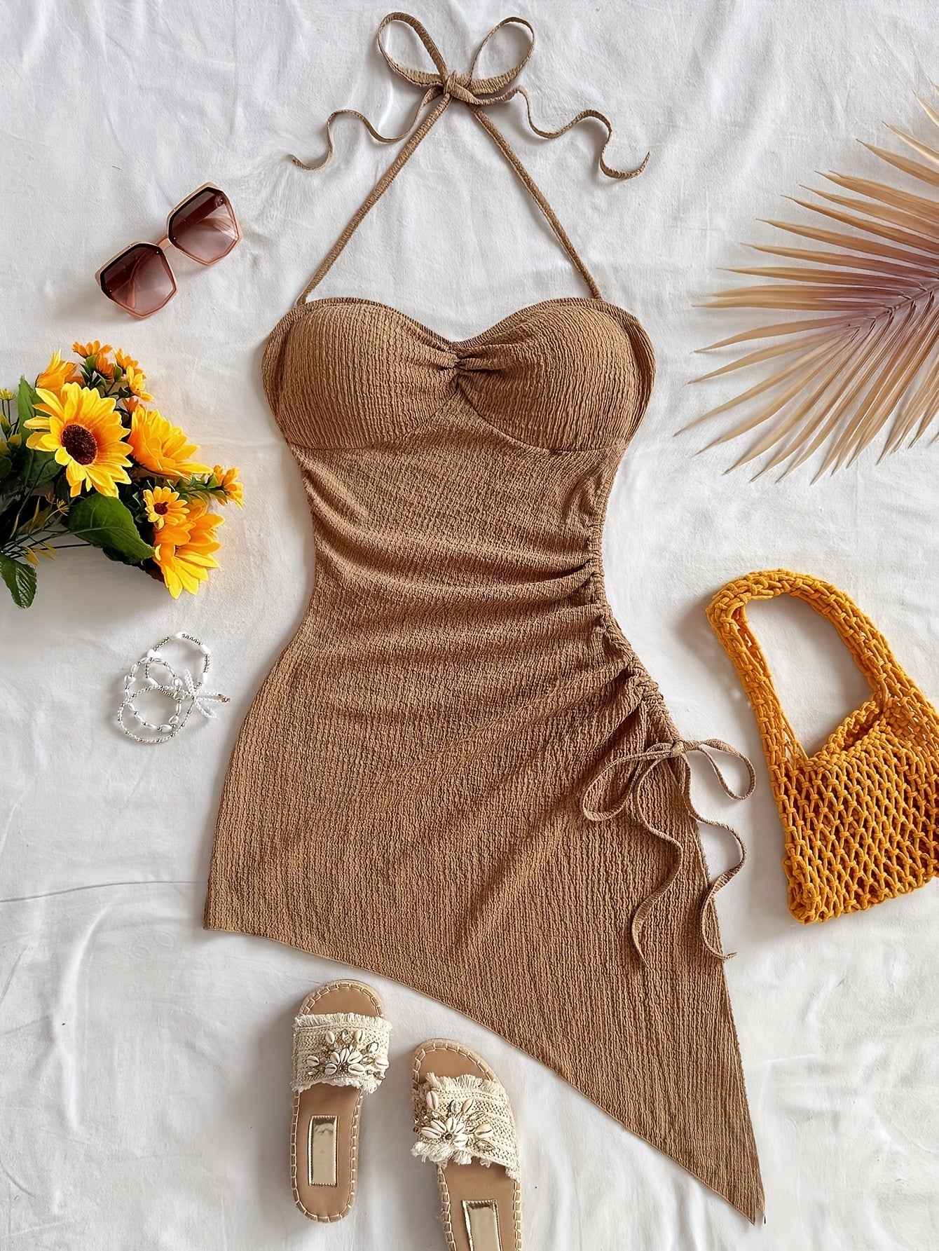 Damen Bodycon Kleid mit Neckholder und asymmetrischem Saum – Elegantes Partykleid für Urlaub & Abende