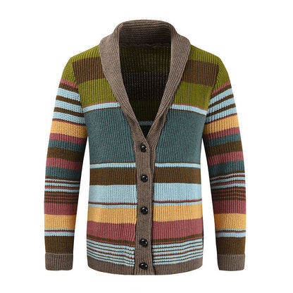 Gestrickter Herren Cardigan mit Schalkragen und Knopfleiste, Querstreifen Muster