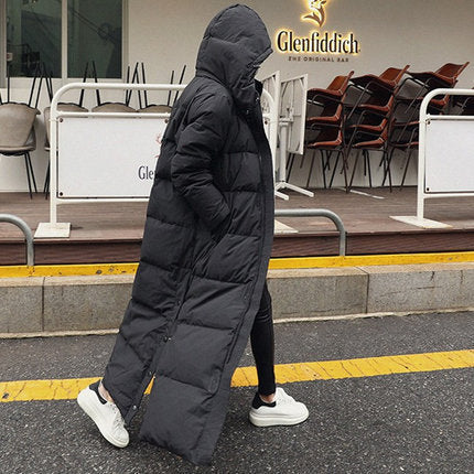 Langer Schwarzer Winter Steppmantel mit Kapuze für Damen