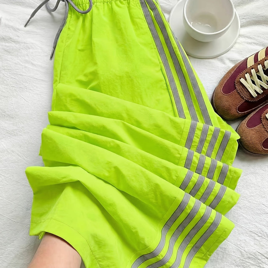 Damen Weitbeinige Sporthose mit Streifen und Kordelzug – Lässige Freizeithose für Alltag & Fitness