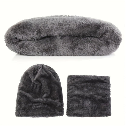 Winterset met muts, sjaal, handschoenen, oorwarmers en gebreide, gevoerde sokken, donkerblauw