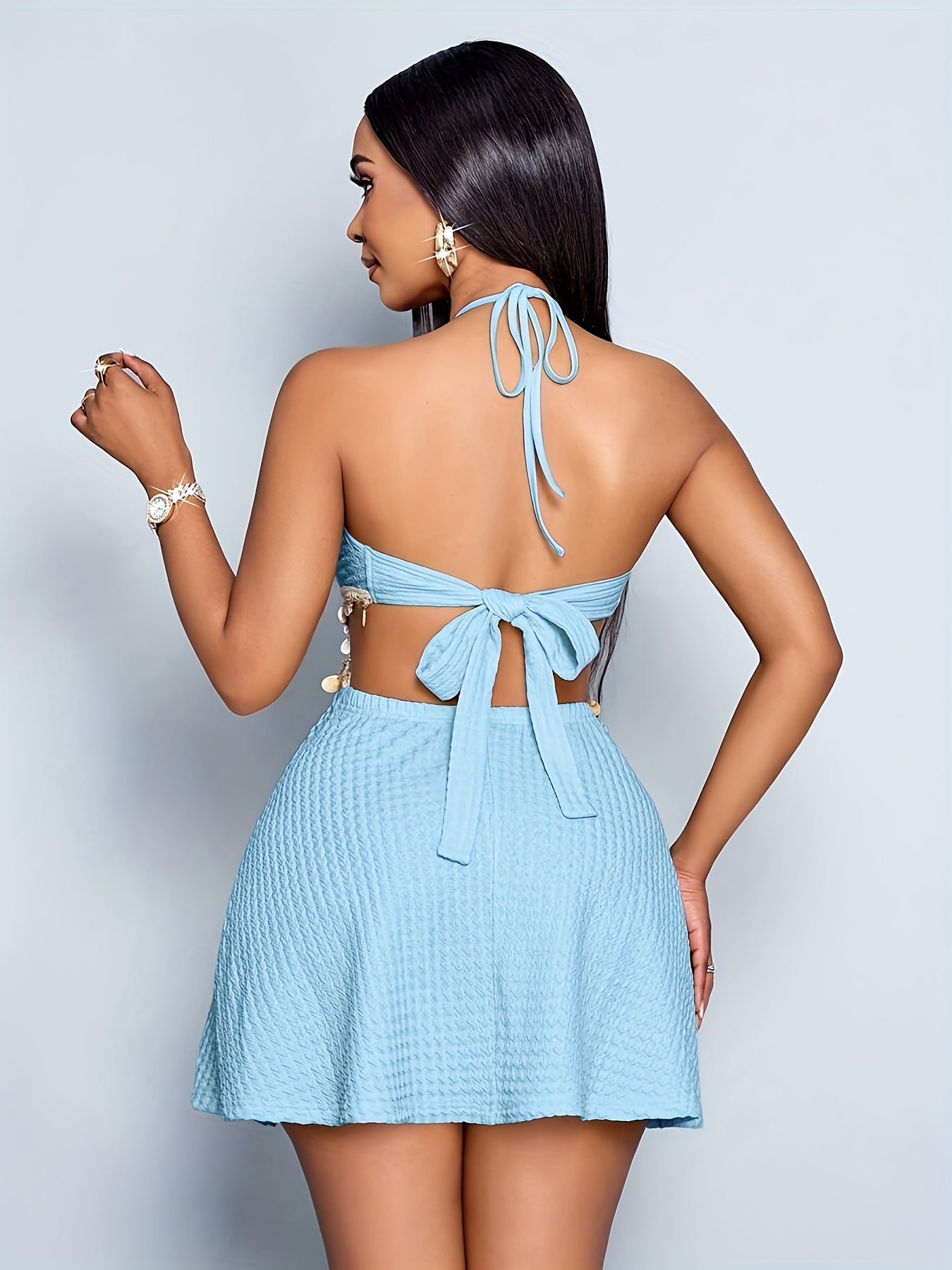 Damen Minikleid mit Halterneck und Cut-Outs – Eleganter Boho-Stil für Sommer & Urlaub