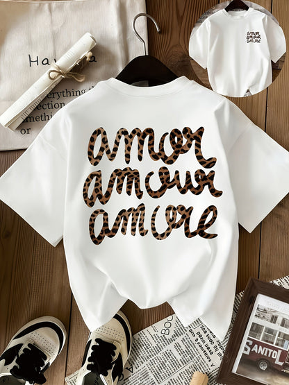 Damen T-Shirt mit Leopardenmuster-Schriftzug Amor Amour Amore – Trendiges Statement-Shirt