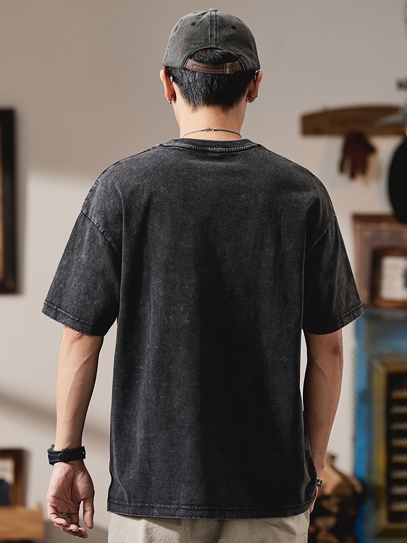 Herren Oversize Streetwear T-Shirt mit Prägung – Urban Style Kurzarm Freizeitshirt
