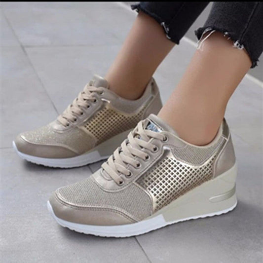 Harriet – Schnürsneaker mit Plateauabsatz