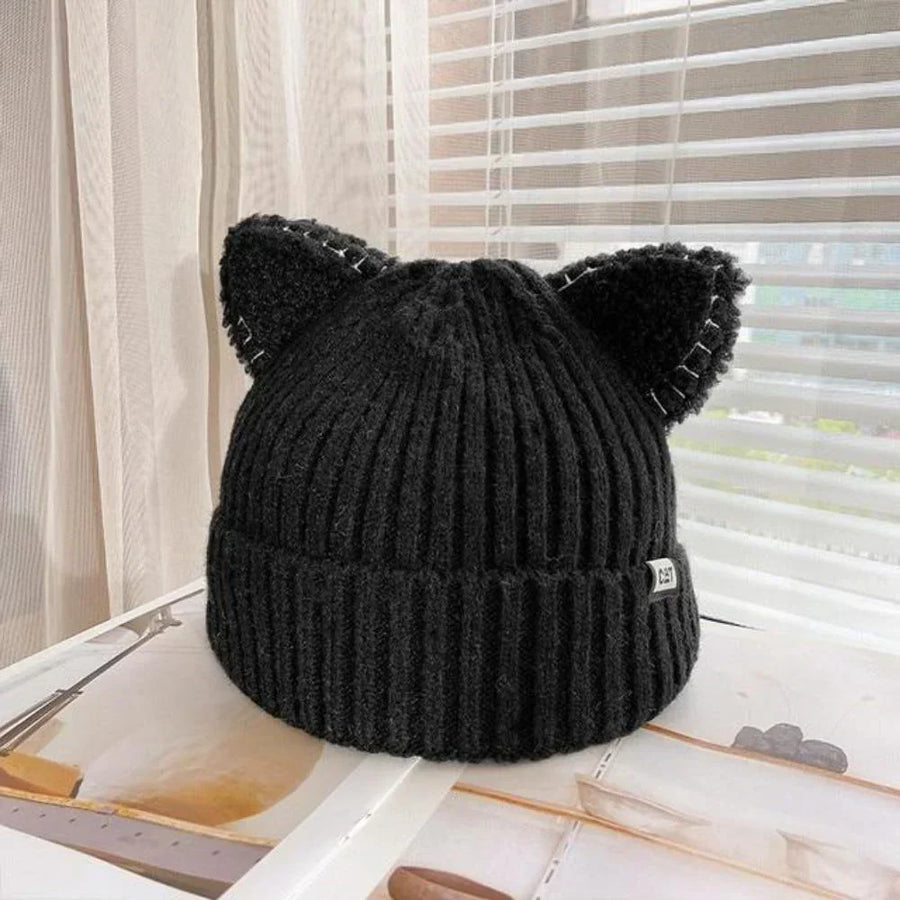Gerippte Beanie Mütze mit Katzenohren aus weichem Material