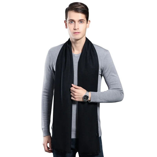 Unisex wintersjaal van zacht materiaal, effen of geruit, met franjes