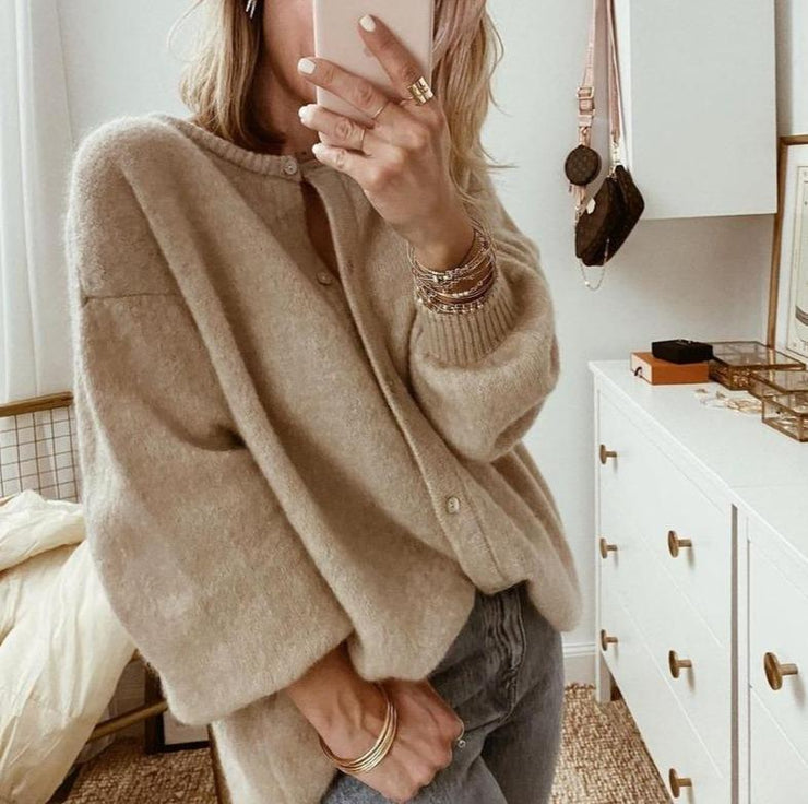 Beige Strickjacke Damen Oversize Cardigan mit Knöpfen V-Ausschnitt
