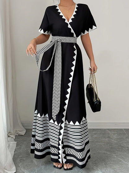 Damen Maxikleid mit grafischem Muster und Taillengürtel – Eleganter Boho-Stil für besondere Anlässe