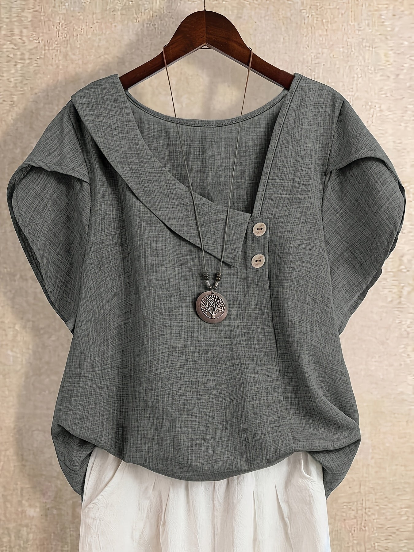 Damen Asymmetrische Tunika Bluse mit Knopfdetail und weitem Schnitt – Stilvolles Freizeit- und Büro-Outfit