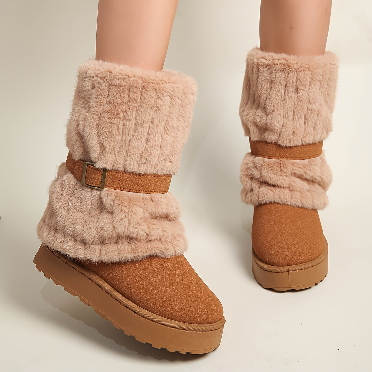Damen Winterstiefel mit Kunstfell und Schnalle, gefüttert, in Beige, Braun und Schwarz