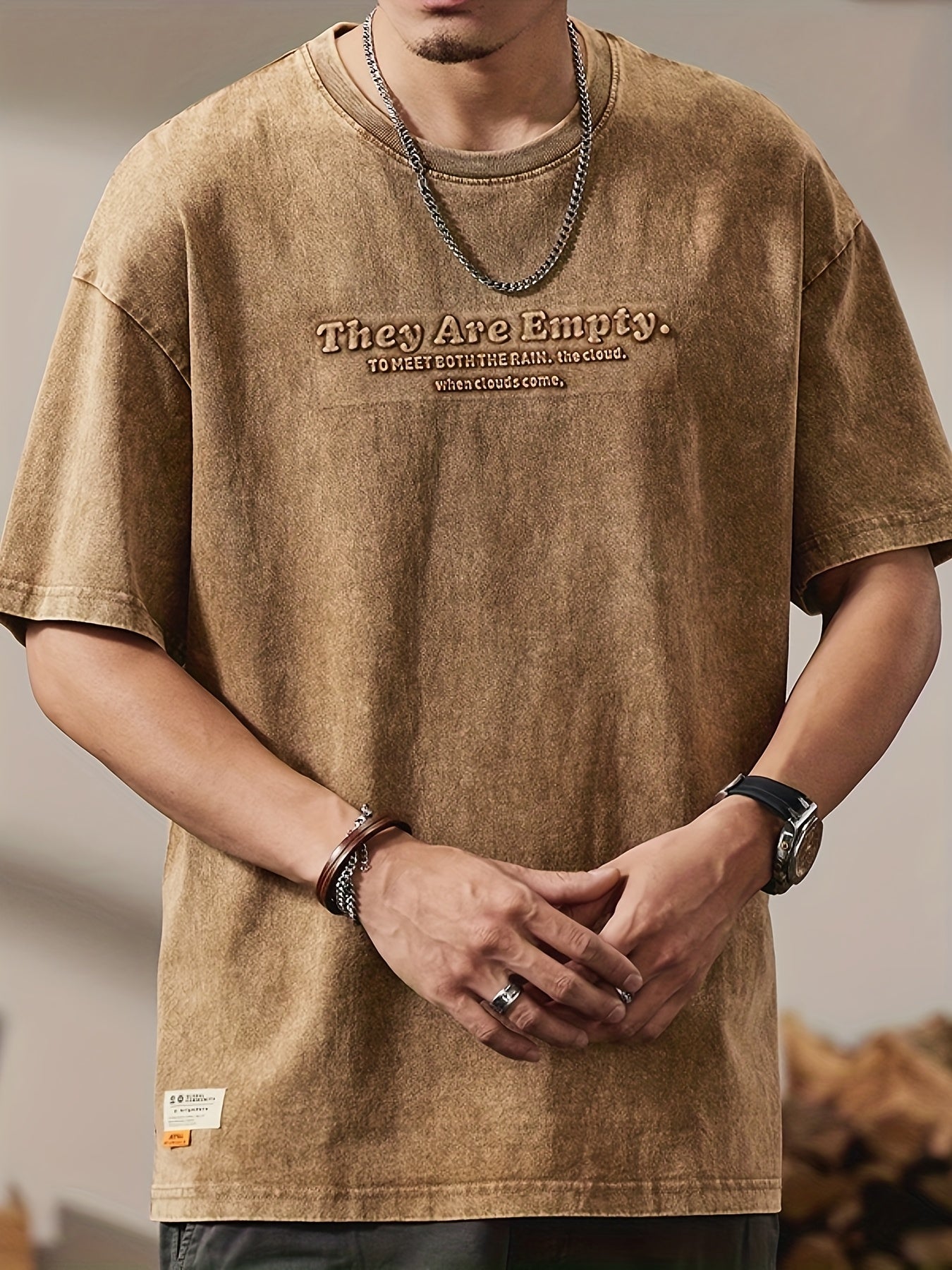 Herren Oversize Streetwear T-Shirt mit Prägung – Urban Style Kurzarm Freizeitshirt