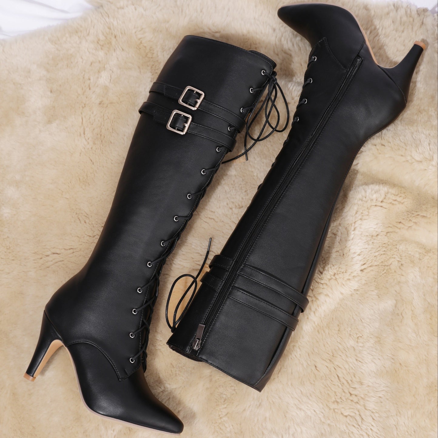 Damen Stiefel Schwarz mit Schnürung, hohem Absatz und Schnallen
