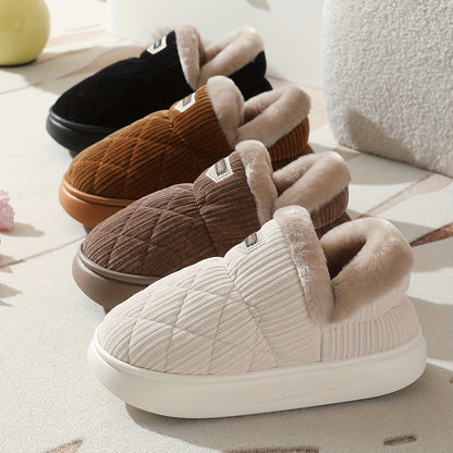 Gesteppte Unisex Hausschuhe mit flauschigem Futter und profilierter Sohle