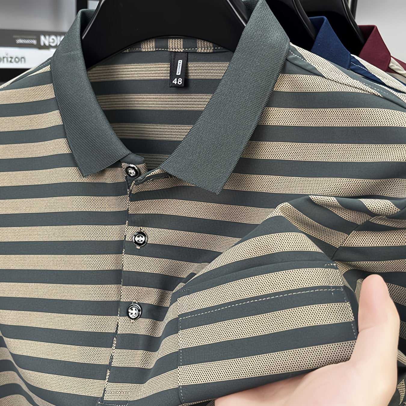 Herren Polohemd mit Streifenmuster und Brusttasche – Klassischer Freizeit-Look