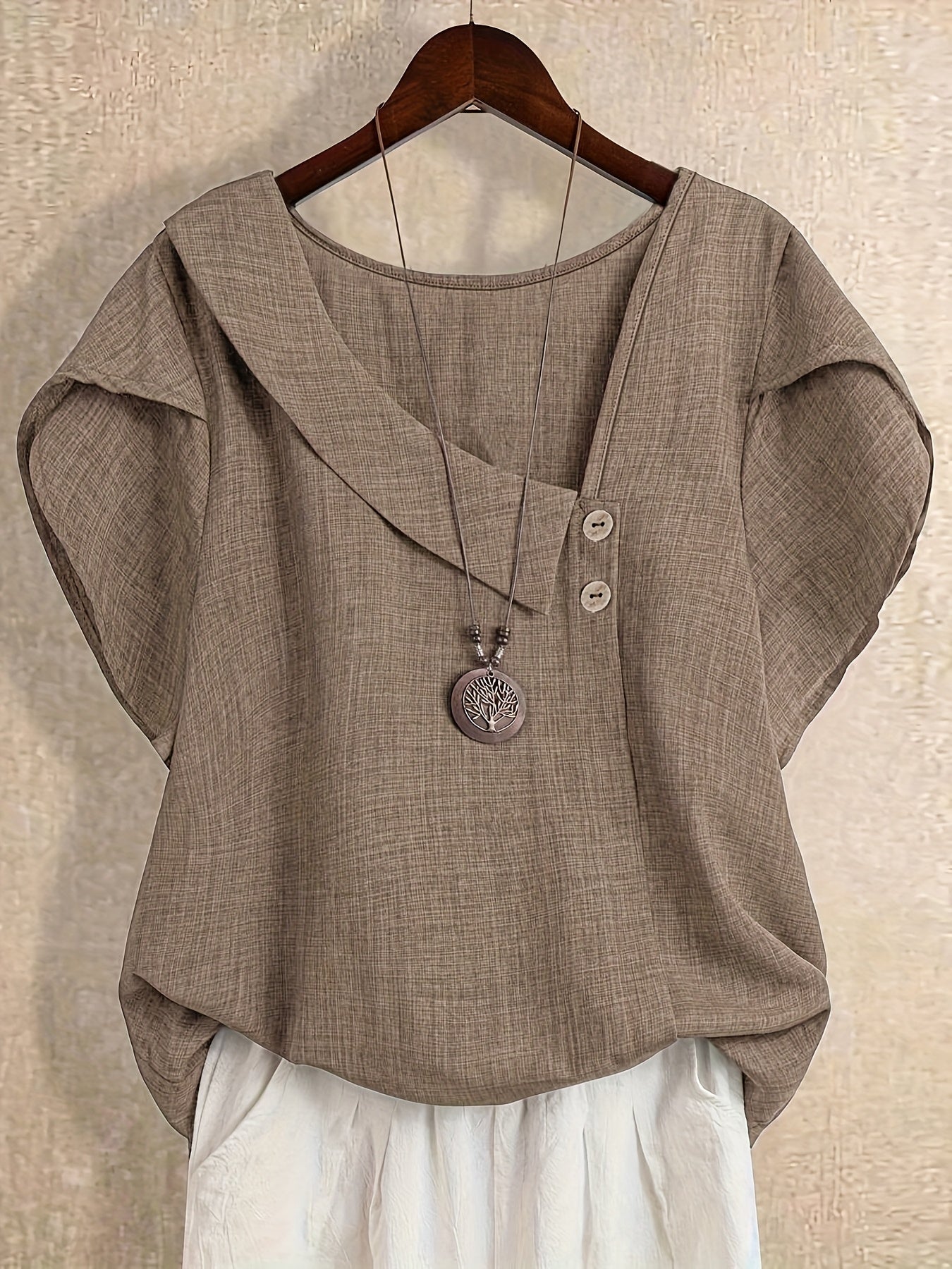 Damen Asymmetrische Tunika Bluse mit Knopfdetail und weitem Schnitt – Stilvolles Freizeit- und Büro-Outfit