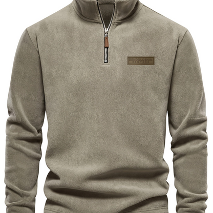 Herren Quarter-Zip Pullover – Moderner Freizeitstil mit Stehkragen und dezentem Logo