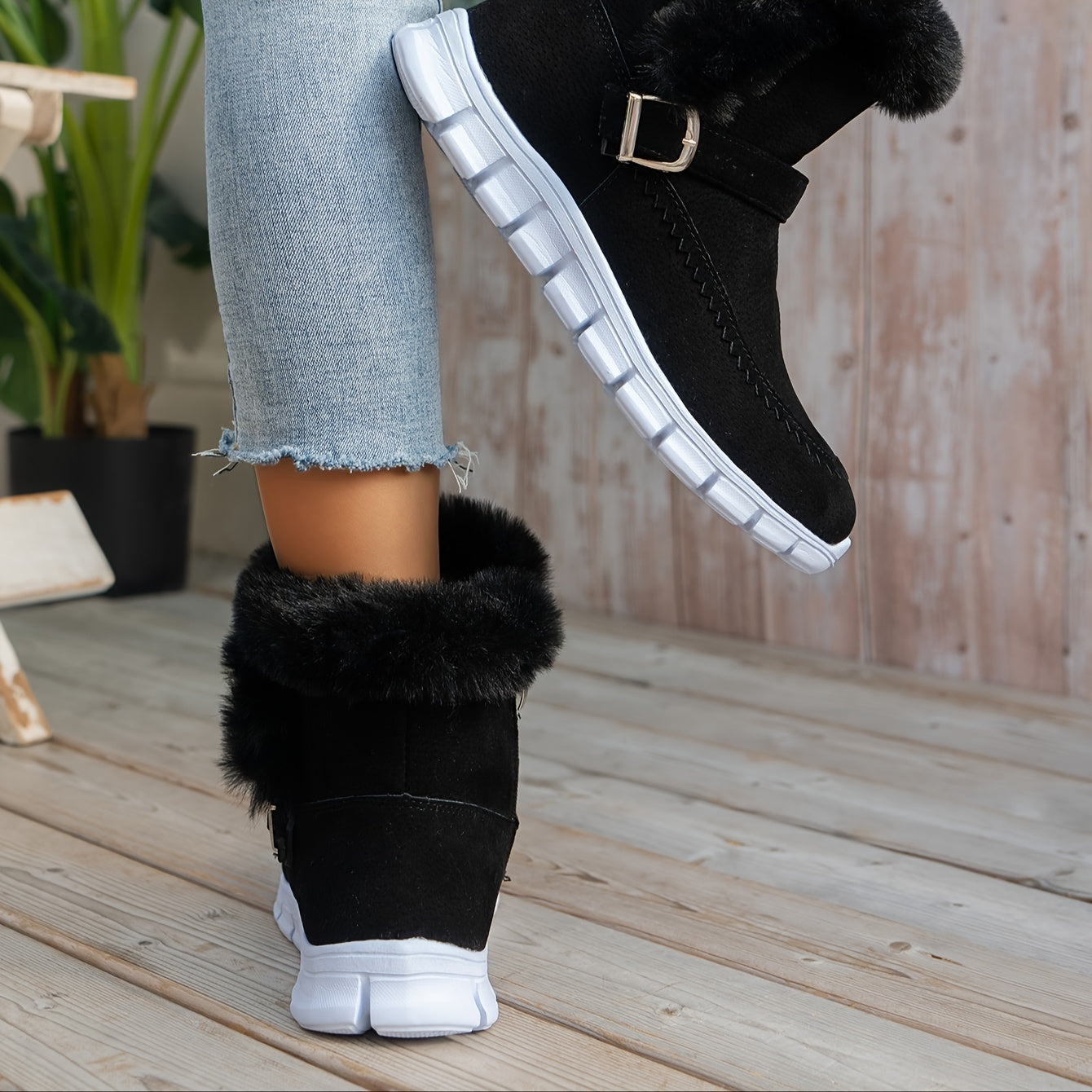 Damen Winterstiefeletten mit Kunstfellbesatz, flache Sohle, Schnallendetail