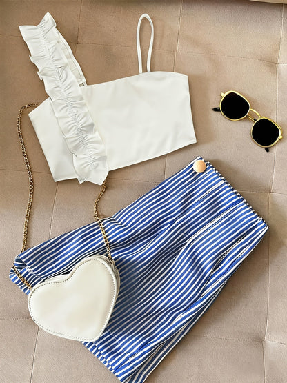 Damen Zweiteiler Set – Modisches Top mit Rüschen und Gestreifte Shorts, Stilvolles Outfit für Freizeit und Alltag