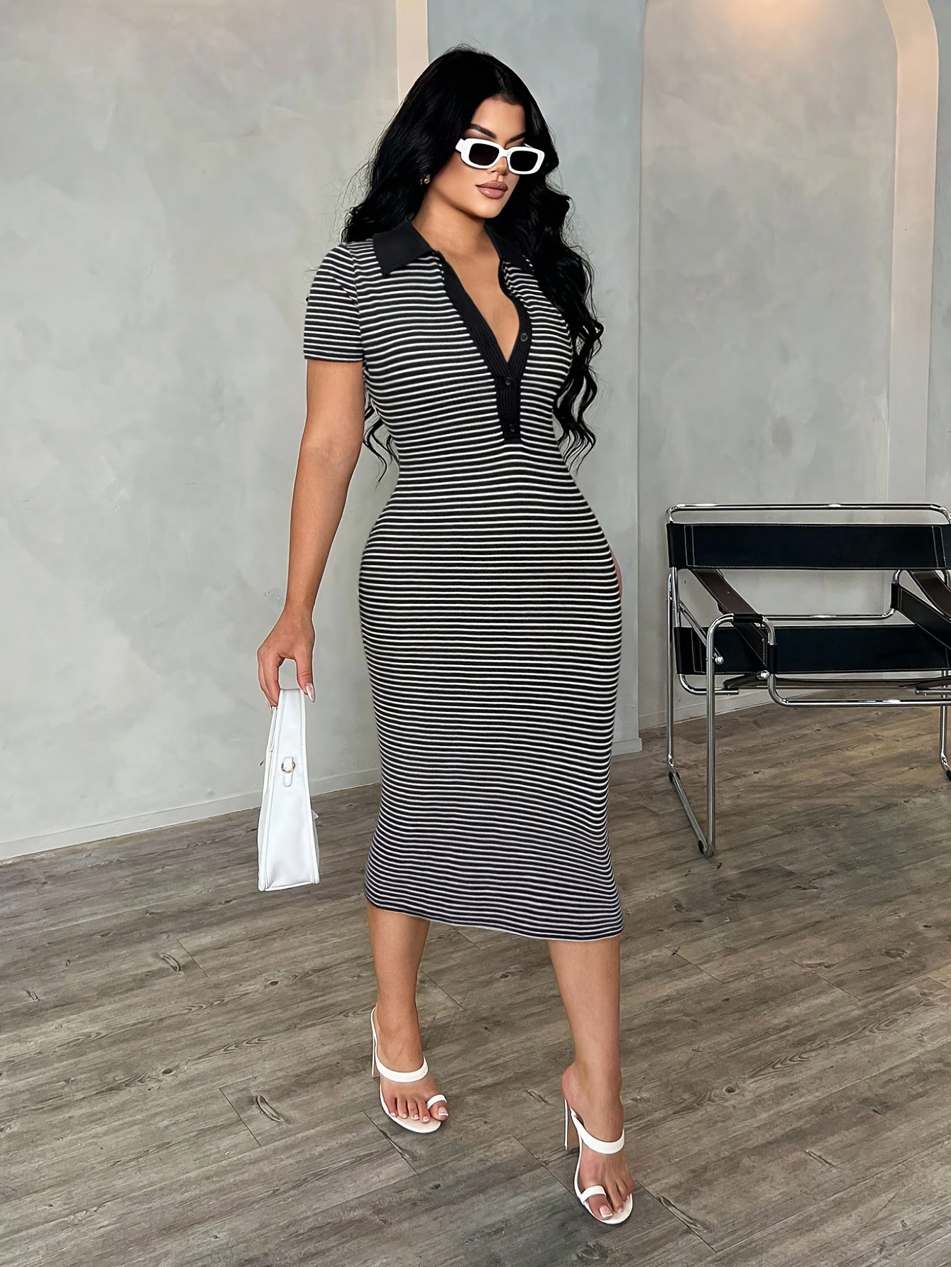 Damen Bodycon Polo-Midikleid mit Streifen – Eleganter Freizeit-Look mit sportlichem Kragen