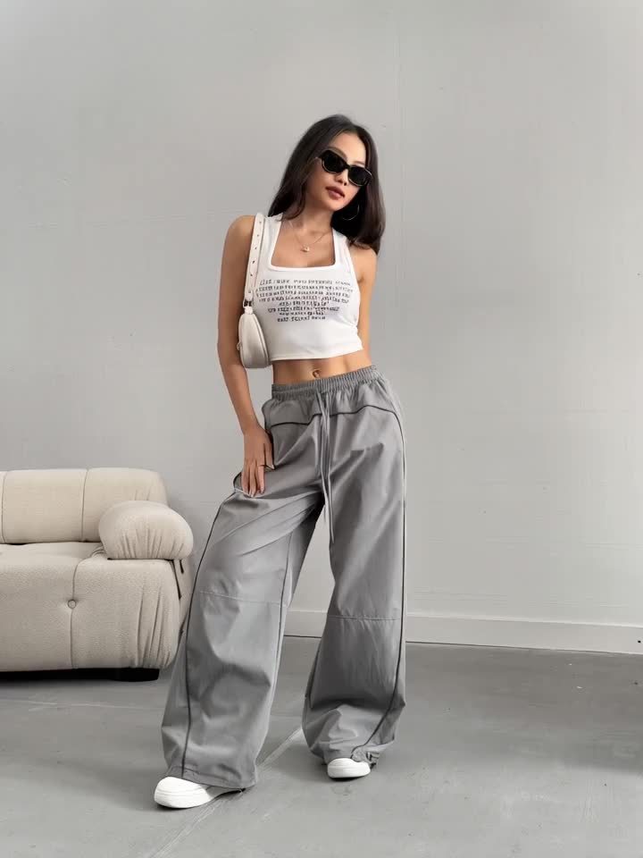 Damen Weite Streetwear Jogginghose mit Paspelierung – Urbaner Freizeitstil