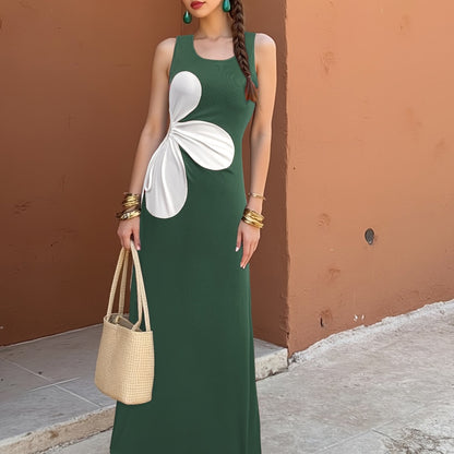 Damen Midikleid mit Blumen-Design und Cut-Out, modisch und figurschmeichelnd, ideal für Freizeit und Ausgehen