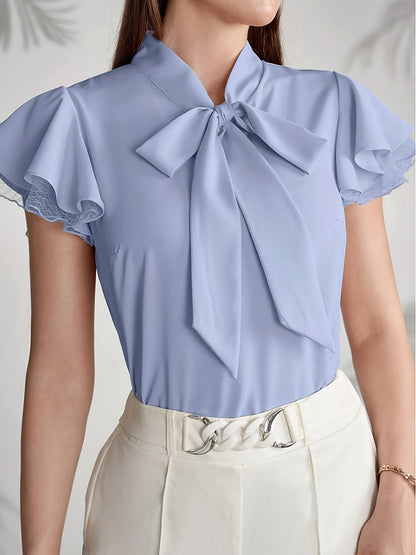 Damen Bluse mit Schleifenkragen und Volantärmeln – Eleganter Business- und Freizeitstil
