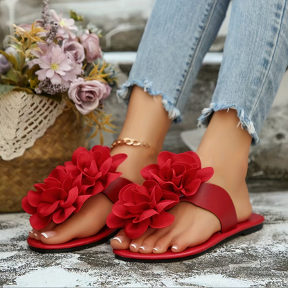 Damen Sandalen mit großer Blumenapplikation – Modische Slip-On Pantoletten für Freizeit und Alltag