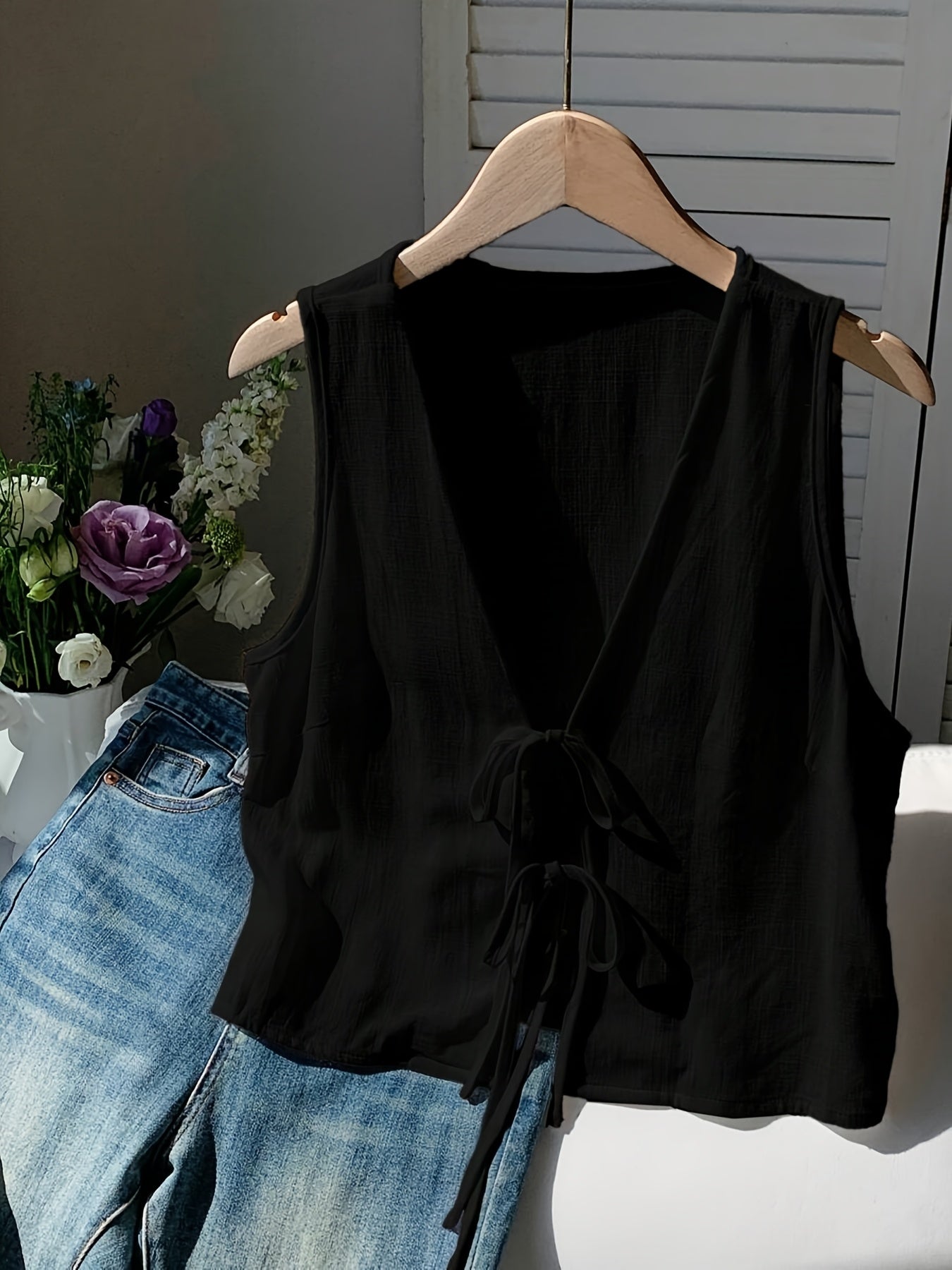 Damen ärmellose Weste mit Schleifen-Detail und V-Ausschnitt – Modische Layering-Weste für Freizeit und Alltag