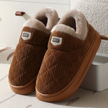 Gesteppte Unisex Hausschuhe mit flauschigem Futter und profilierter Sohle