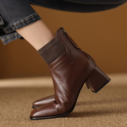 Damen Stiefelette mit eckiger Zehenpartie & geripptem Schaft, Blockabsatz