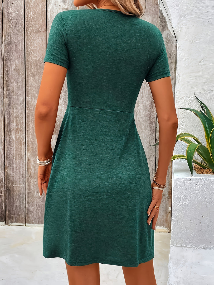 Damen Sommerkleid mit V-Ausschnitt und Twist-Detail – Eleganter Freizeitstil für Urlaub und Alltag