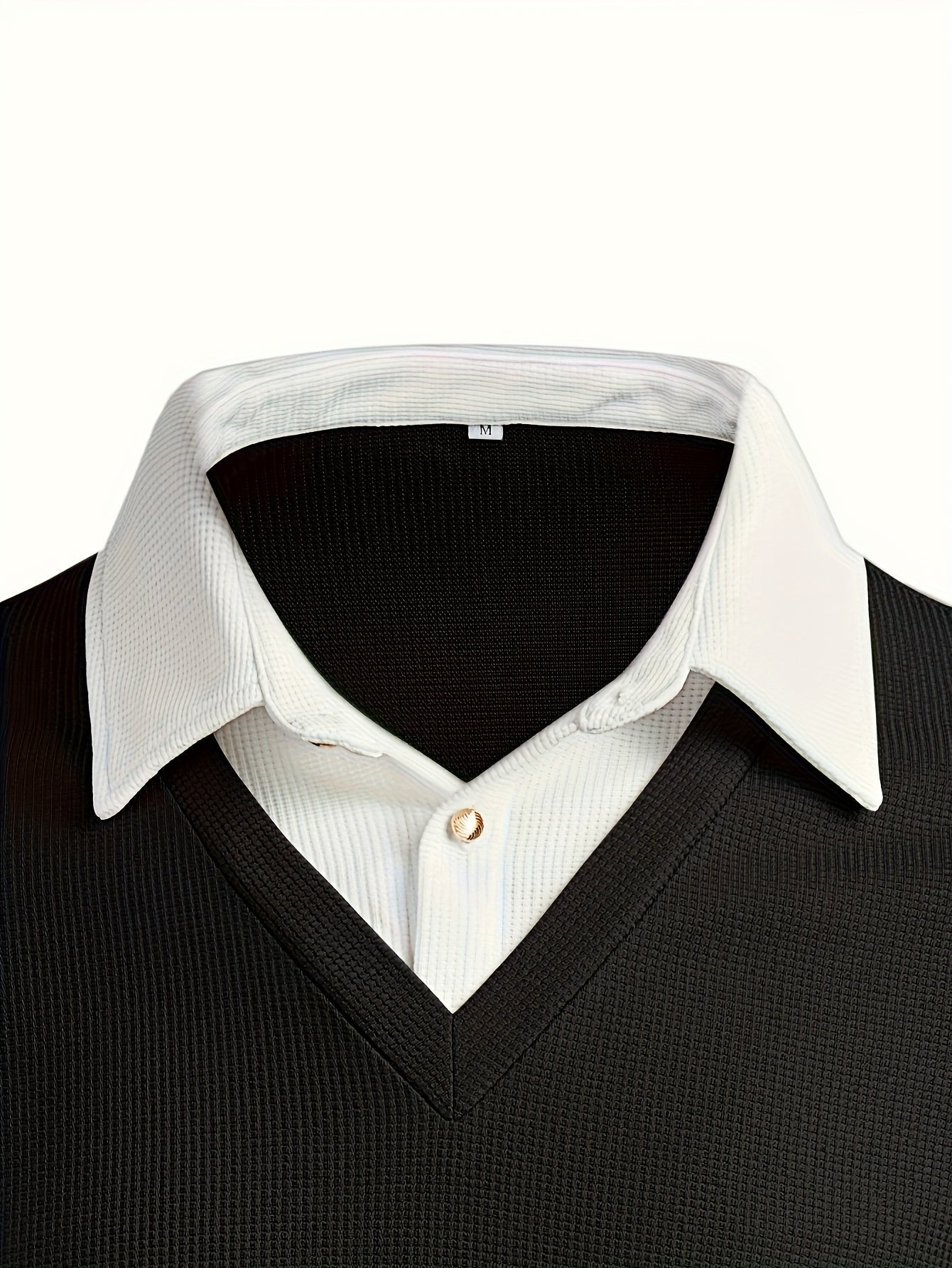 Herren V-Ausschnitt Langarmshirt Schwarz mit Kragenoptik