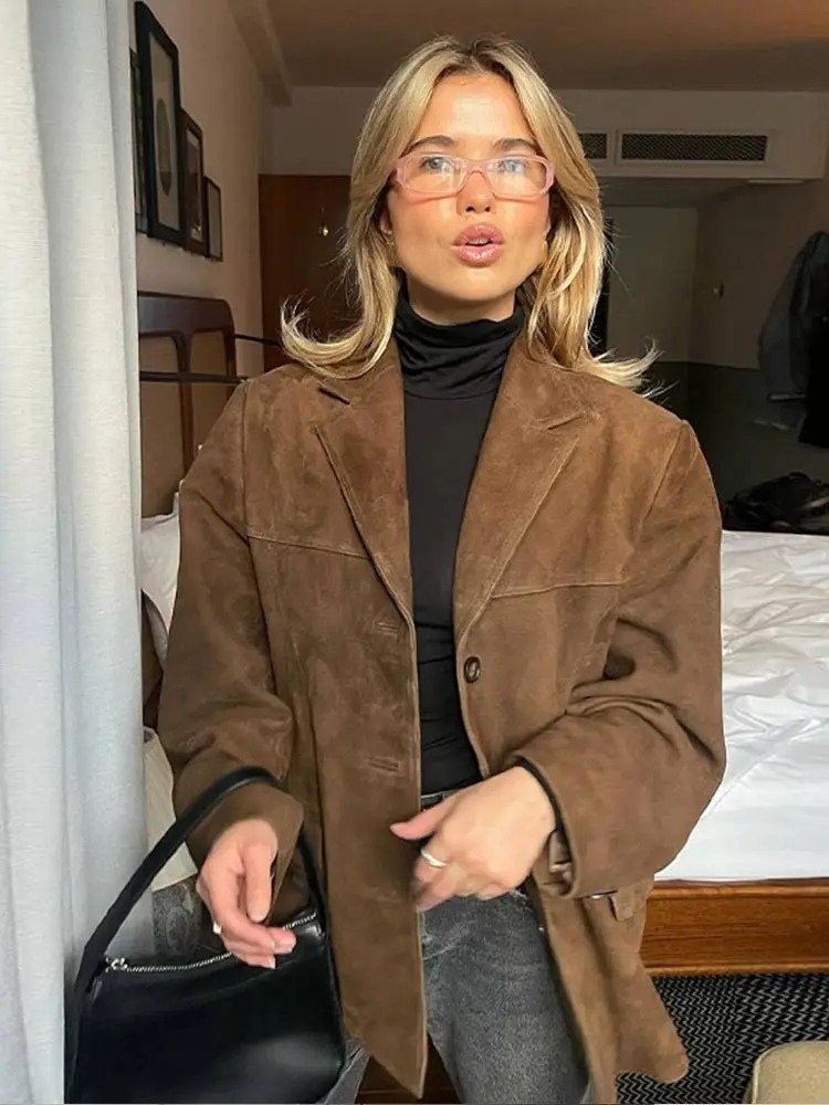 Damen Blazer im Preppy-Style für Business und Freizeit – Eleganter Herbst/Winter Look