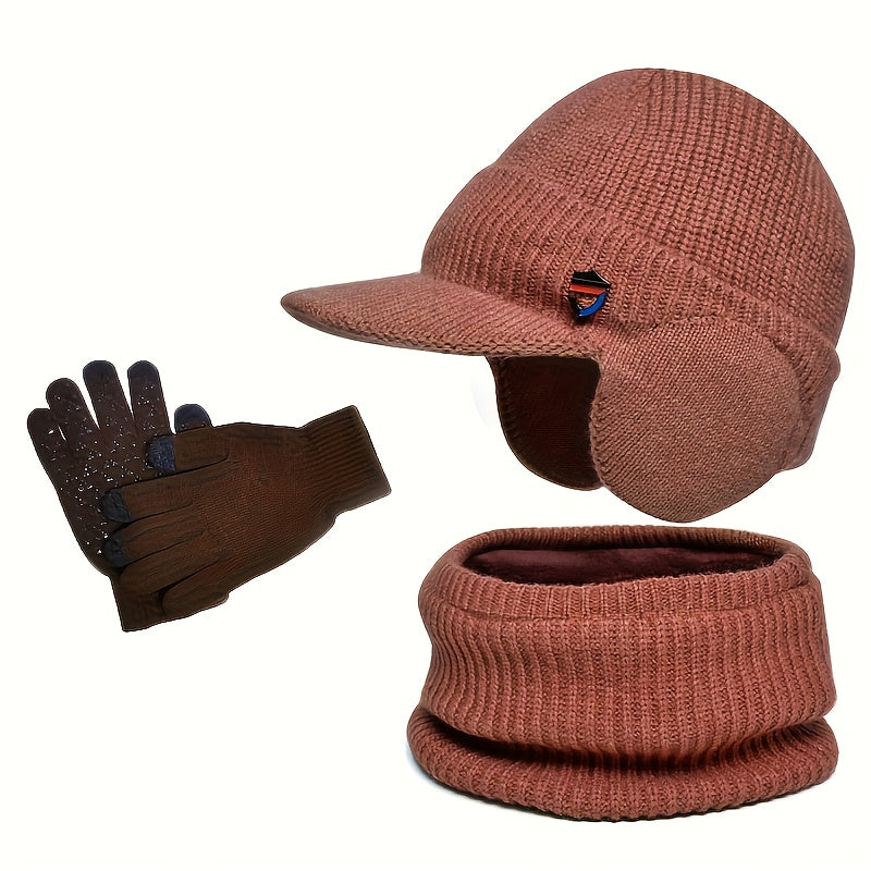 Set met gebreide wintermuts met klep en oorflappen, handschoenen en sjaal