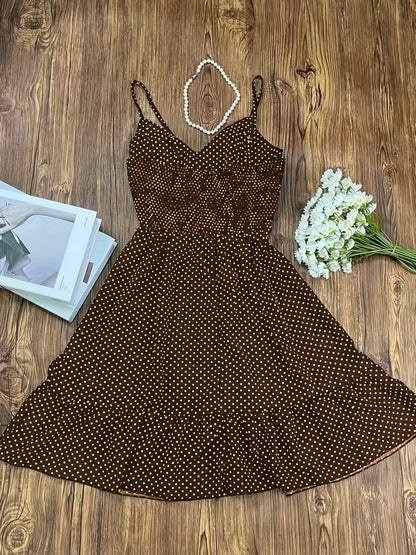 Damen Polka Dot Kleid mit Knopfleiste und Rüschen – Vintage-inspirierter Sommer-Look