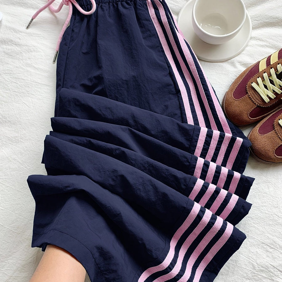 Damen Weitbeinige Sporthose mit Streifen und Kordelzug – Lässige Freizeithose für Alltag & Fitness