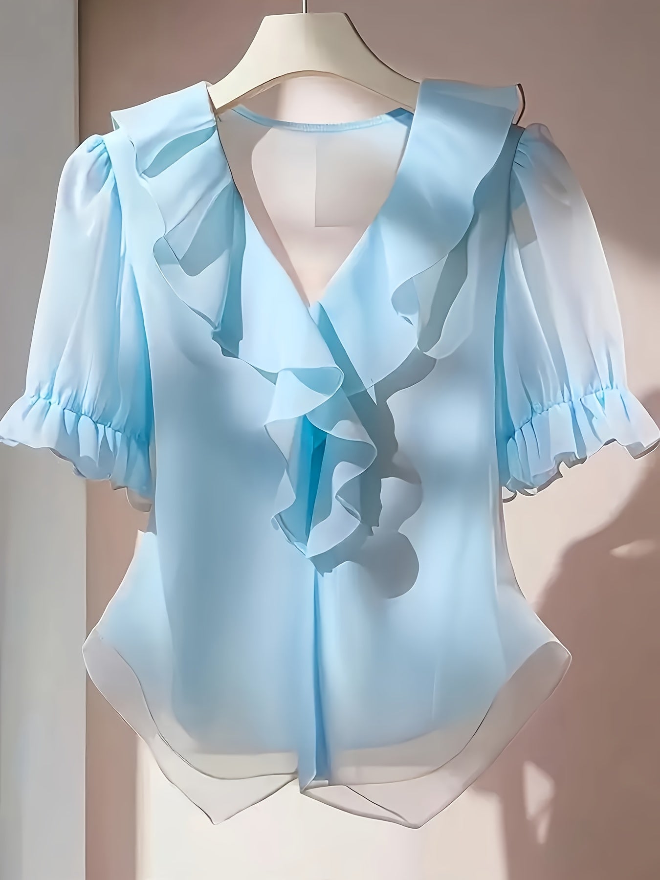 Damen Bluse mit Rüschen und Puffärmeln – Elegante feminine V-Ausschnitt Bluse für Büro und Freizeit