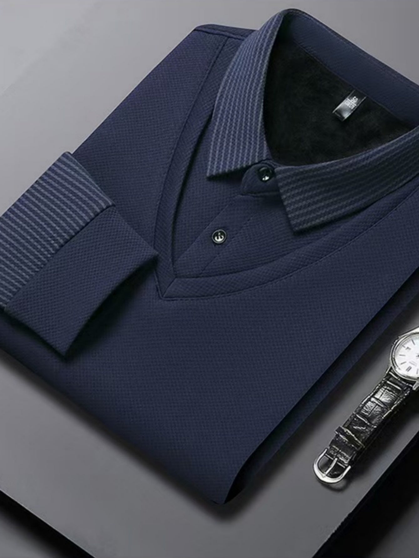 Herren Langarm Poloshirt mit V-Ausschnitt und geripptem Kragen