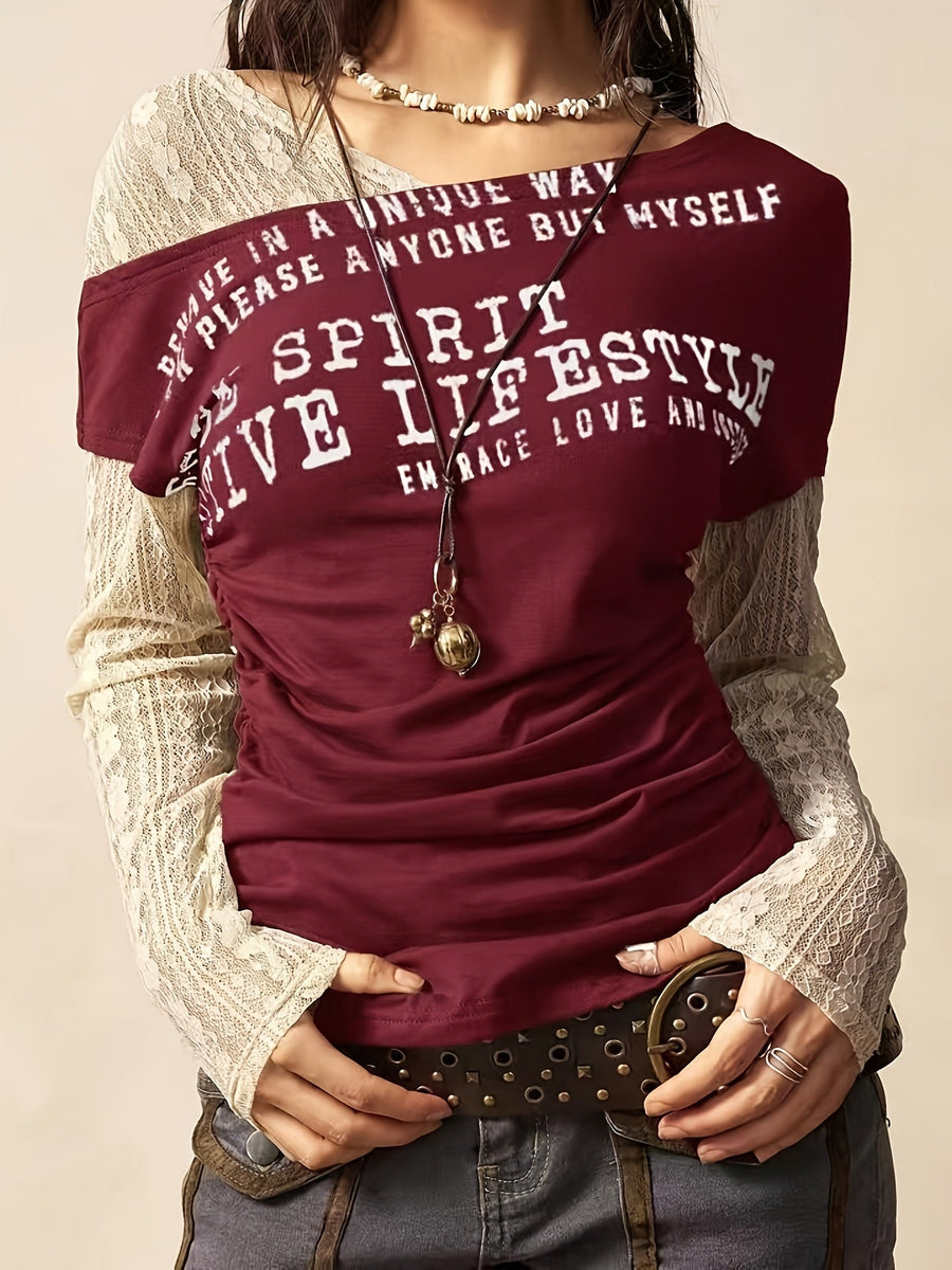 Damen Off-Shoulder T-Shirt mit Raffung und Druck, kurzärmlig