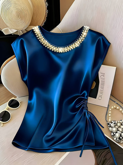 Damen Elegante Satinbluse mit Perlenkragen und Raffdetails – Stilvolle Kurzarm-Bluse für festliche Anlässe