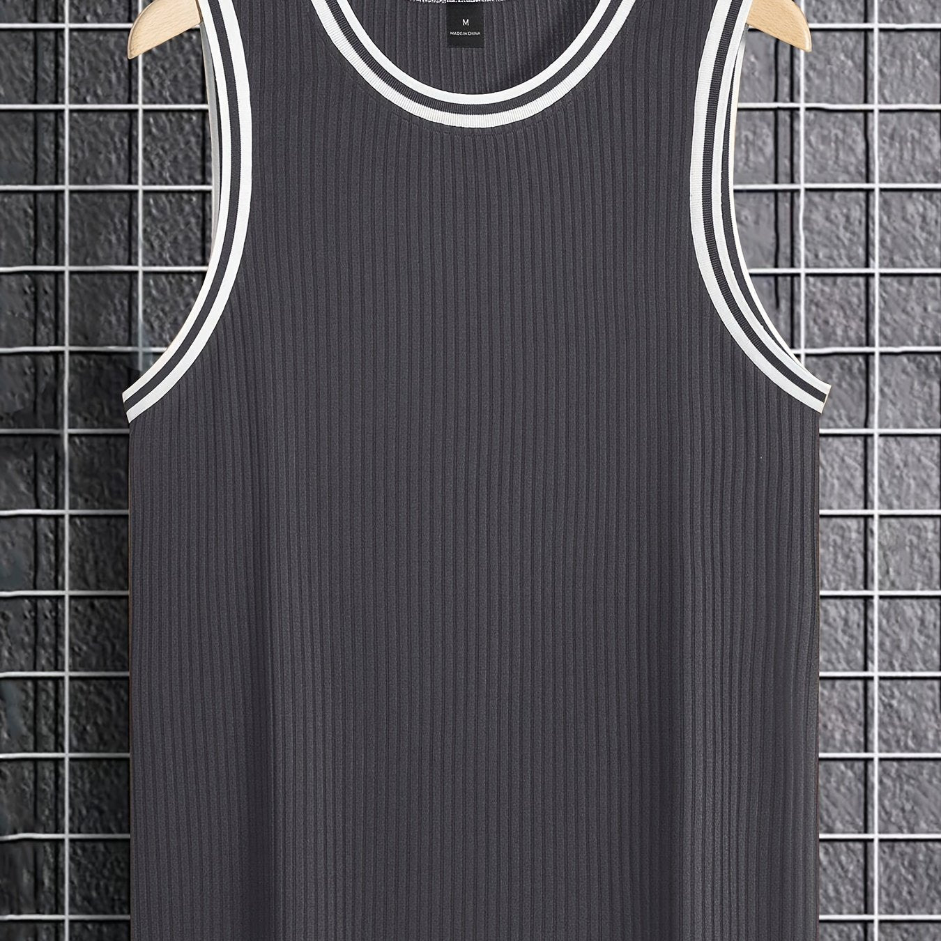 Herren Tanktop Sportlich mit Kontrastdetails – Lässiges Freizeit- und Fitnessshirt