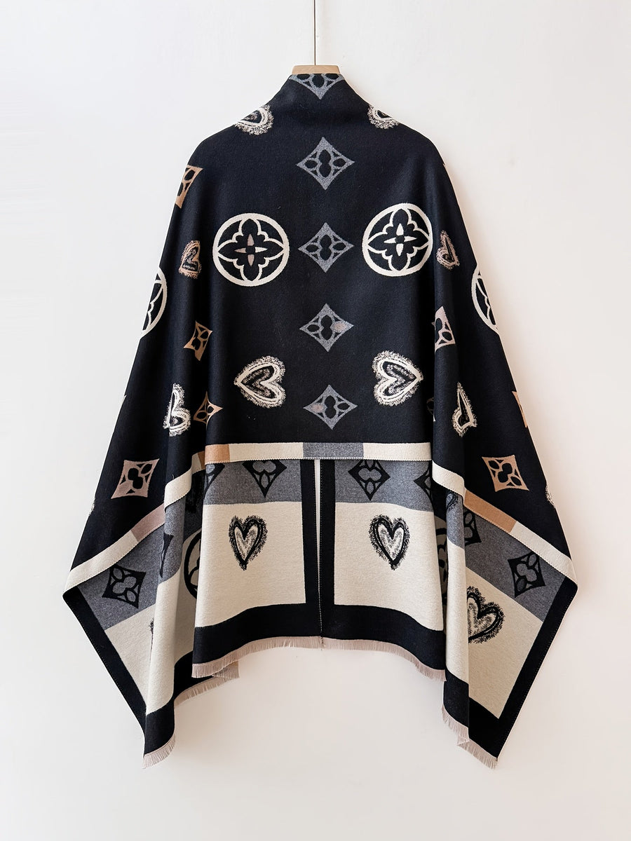 Damen Poncho mit Herz- und Logomuster Fransen Detail
